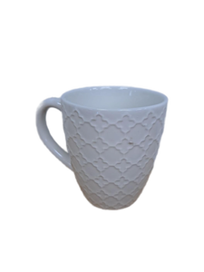 lot 4143 image: White Embossed Quatrefoil Coffee Mug 6 Pack
