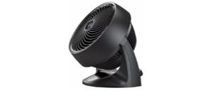lot 2567 image: Vornado Air Cr1-0120-06 3 Speed Whle Room Circulator- Black - Retail $80