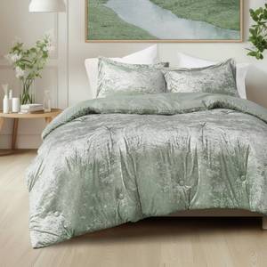 lot 4285 image: Comfort Spaces Luxe Queen Comforter Set Velvet Comforters for Queen Size Bed, Microfiber Reverse, Juliette, All Season Velvet Bedding Queen Size, Fluffy Bed Set, Sham, FullQueen, Sage Green 3 Piece