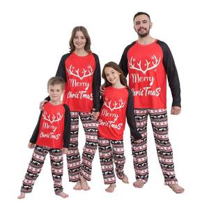 lot 9364 image: Christmas Pajamas Set, Mens Size S