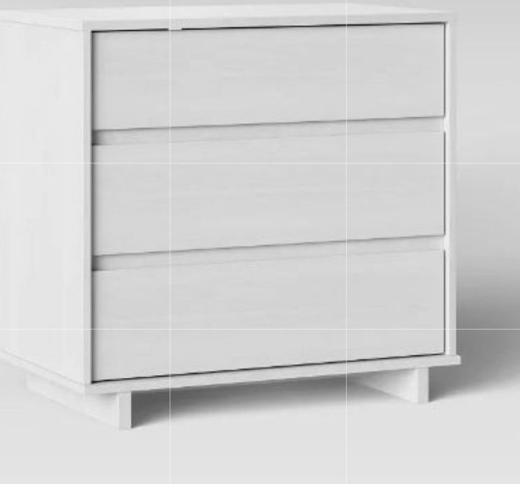 lot 30860 image: Room Essentials Dresser - Retail $125