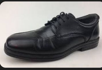 lot 16485 image: Soft Stags Mens Irving Hybrid Dress Casual Oxford with Superflex Comfort Tech (Stock Pic Different)
