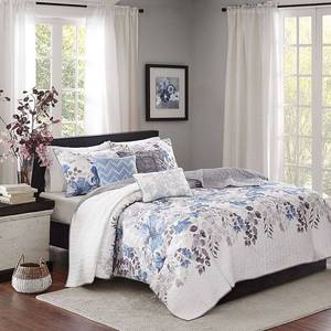 lot 15048 image: Willow Watercolor Floral Quilted Coverlet Set (KingCalifornia King) Blue