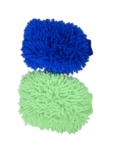 lot 9757 image: Microfiber Chenille Cleaning Mitts Set