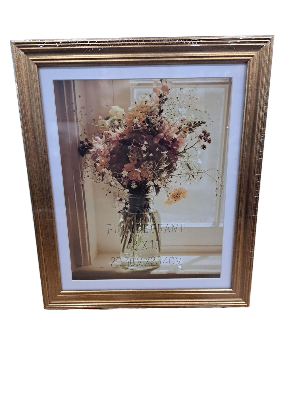 lot 4148 image: Bronze Picture Frame 8x10, 20.3CM x 25.4CM 6 Pack