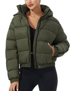 lot 4315 image: Womens Winter Coats with Hood Cropped Puffer Jacket Lightweight Womens Puffer Coat Long Sleeve Quilted Winter Jackets, Small