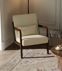 lot 2882 image: Accent chair  - Retail $200