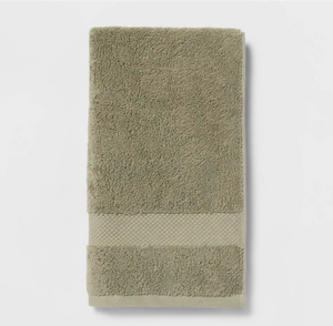 lot 40894 image: Threshold Performance Plus Hand Towel and Bath Towel, Light Greenn