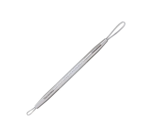 lot 40907 image: Tweezerman Professional Skincare Tool