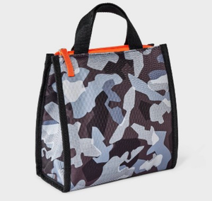 lot 40915 image: Military Style Camo Lunch Bag