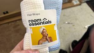 lot 40975 image: Room Essentials Hair Wraps Set
