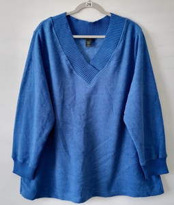 lot 41272 image: Universal Thread womens xl V-Neck Sweater blue long sleeve