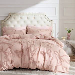 lot 55624 image: Bedsure Boho Duvet Cover King Size - Rose Pink Tufted Boho Bedding, Farmhouse Shabby Chic Embroidery Bedding for All Seasons, 3 Pieces, 1 Soft Jacquard King Comforter Cover and 2 Pillow Shams - Retail $50