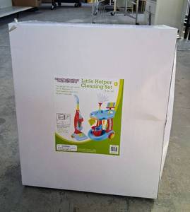 lot 2011 image: Childrens Pretend Play Plastic Cleaning Set By CP Toys, Ages 3, Requires 2 AA Batteries (not included)