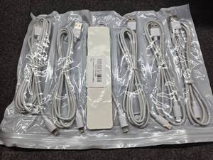 lot 6128 image: IPhone Charger 6pk