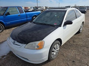 lot 2465 image: 2001 Honda Civic EX White