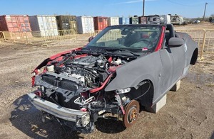 lot 2474 image: 2010 Nissan 370Z Parts Car