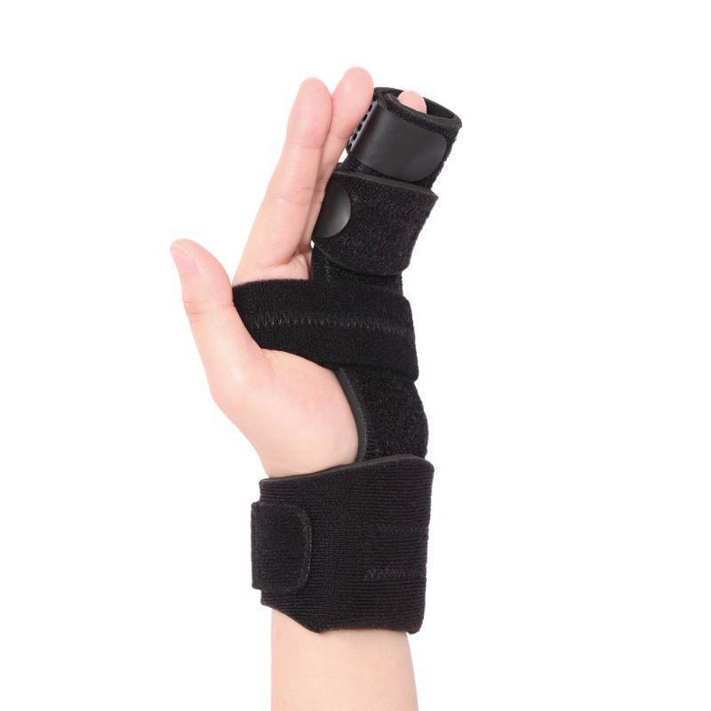 lot 43573 image: Pinky Finger Splint, Boxer Fracture Splint, 4th & 5th Metacarpal Brace, Hand Splint for Broken Finger, Trigger Finger Brace, Adjustable 2 Finger Brace for Arthritis, Tendonitis, Mallet Finger(XS) - Retail $17