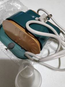 lot 43743 image: Portable Travel Mini Iron for Clothes 3 in 1 Travel Steamer 180° Rotating Handheld Iron Portable Small Size Machine for Dry and Wet for College Dorm(Green) - Retail $17