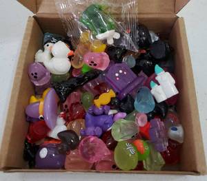 lot 43837 image: Halloween Luminous Mini Figures Style Glow in The Dark Little Small Resin Miniatures Bulk Pumpkin Ghost Skull Figures to Hide for Halloween Party Gifts DIY Craft Scene Decor