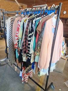 lot 606 image: Mixed Womens Clothing Lot