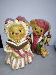 lot 400 image: Teddy Bears Christmas Figurine with Candlesticks