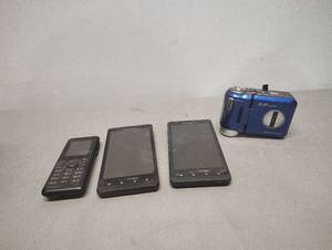 lot 442 image: Untested Electronics