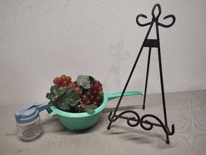 lot 459 image: Miscellaneous Items