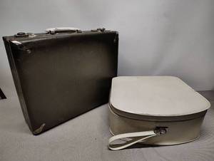 lot 496 image: Vintage Leather Luggage