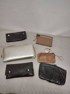 lot 508 image: Wallets