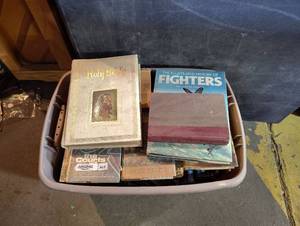 lot 517 image: Mystery Tote Full of Books Of Every Kind