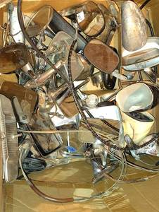 lot 518 image: Bundle Of Car Mirrors