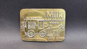 lot 130 image: Vintage Dairy Advertising Belt Buckle