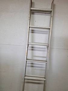 lot 202 image: Davidson 14ft Aluminum Extension Ladder Model 554-14