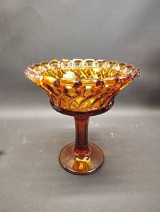 lot 4 image: Vintage Amber Glass Pedestal Compote Bowl