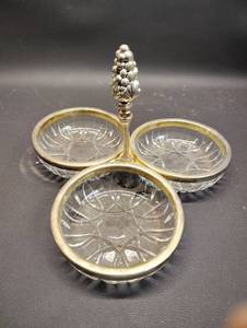 lot 11 image: Vintage 3 Dish Relish Server with Silver Tone Handle and Gold Plated Trim