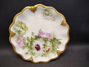 lot 24 image: Hand-painted Limoges Porcelain Dessert Plate
