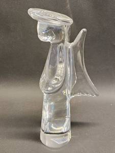lot 31 image: Toscany Collection Lead Crystal  Angel Figurine
