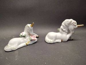 lot 54 image: 2 Porcelain Unicorn Figurines