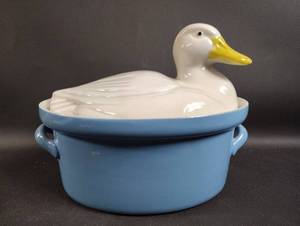 lot 63 image: Carbone Baking Dish with Duck Lid