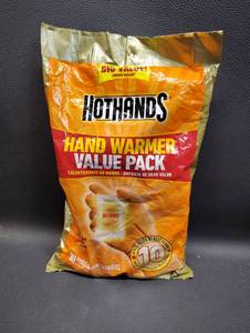 lot 72 image: 10 Pairs of Hot Hands Hand Warmers