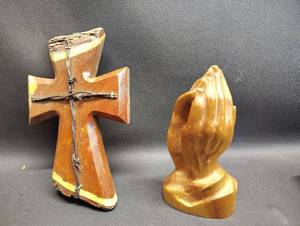 lot 85 image: 2 Wood Sculptures
