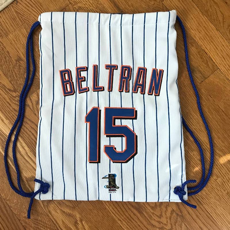 lot 165 image: New York Mets Beltran #15 drawstring backpacksports bag