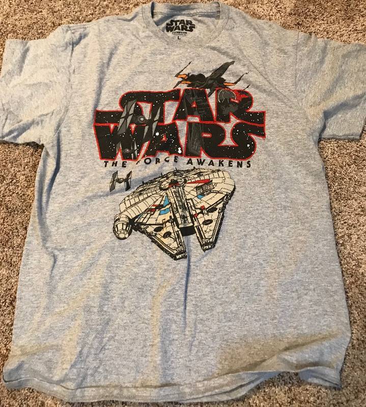 lot 248 image: Star Wars T shirt Large