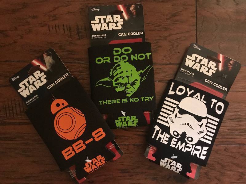 lot 266 image: Set of 3 Star Wars theme Can Coolers including Yoda