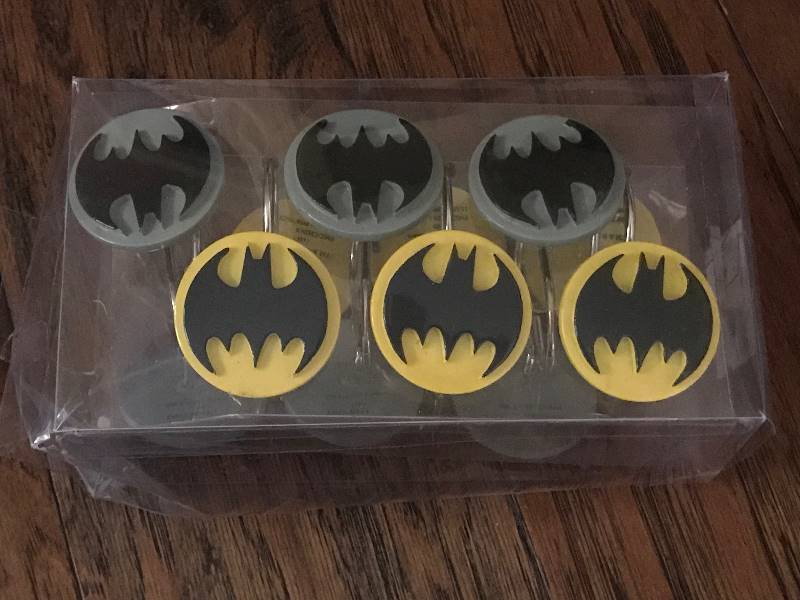 lot 278 image: Batman Shower Hooks