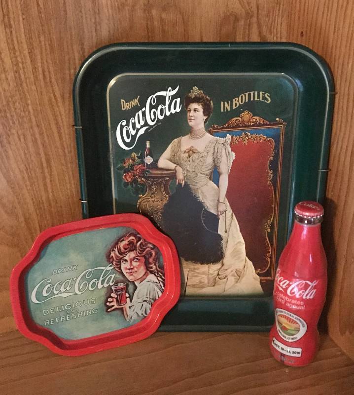 lot 2021 image: Coca Cola metal serving trays and collector bottle (unopened)