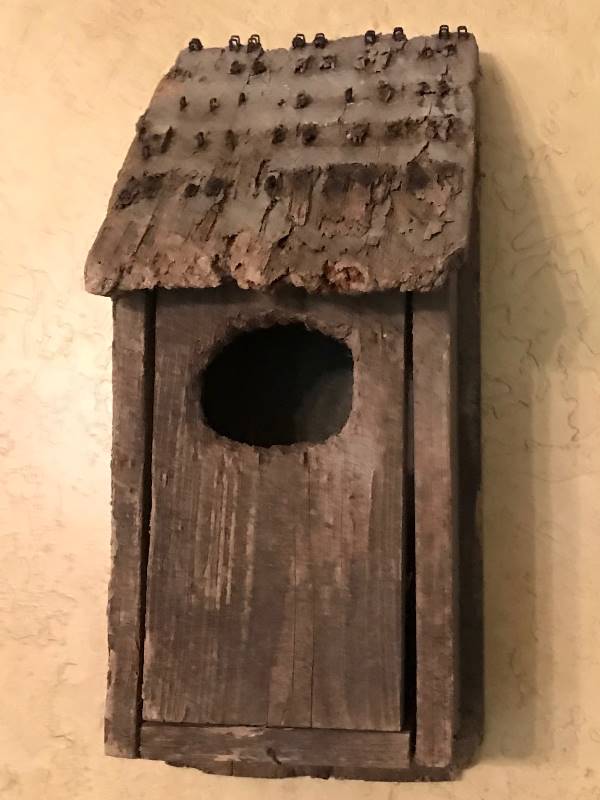 lot 2048 image: Rustic wood Birdhouse