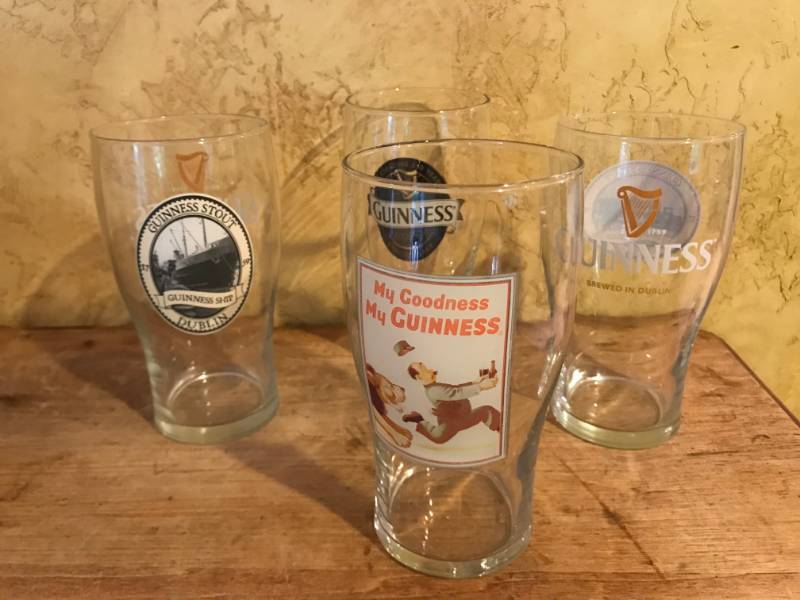 lot 2150 image: Set of 4 Guinness Beer Glasses
