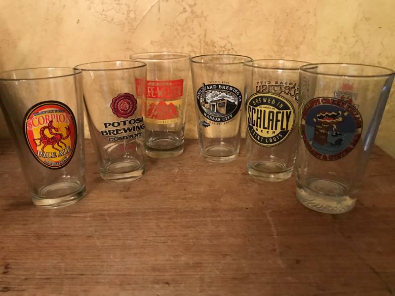 lot 2168 image: Variety of Brewery Beer Glasses (set of 6) including Boulevard Brewing Co. Kansas City